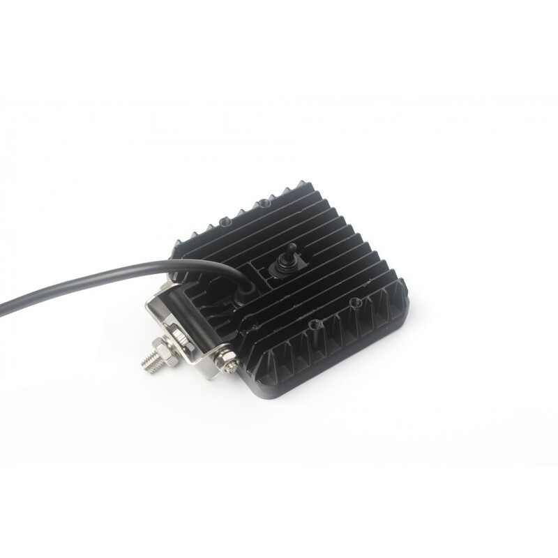 WORK LIGHT 30 LED 3800 LM 110x108 WITH SWITCH - AMA RICAMBI - 68050 - Image 3