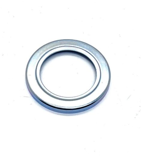 SCODELLINO DI PROTEZIONE PARAOLIO 45x68x6 mm. - CNH Originale - 5109311