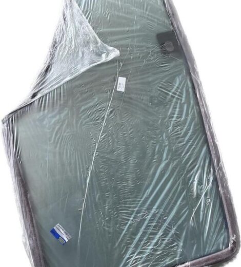 VETRO PORTA LATO DESTRO - AFTERMARKET - 82000367