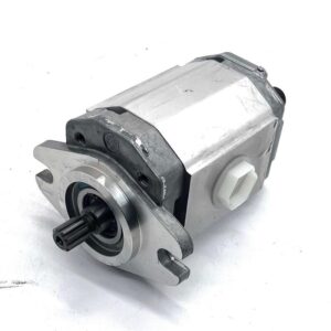 HYDRAULIC OIL PUMP RIGHT DANFOSS CONNECTION - LANDINI - 3672642M91 - Image 1